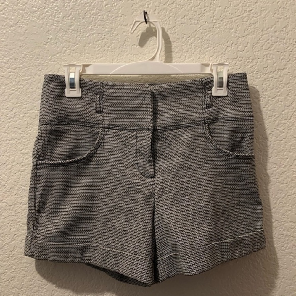 kalihi shorts - Picture 3 of 11